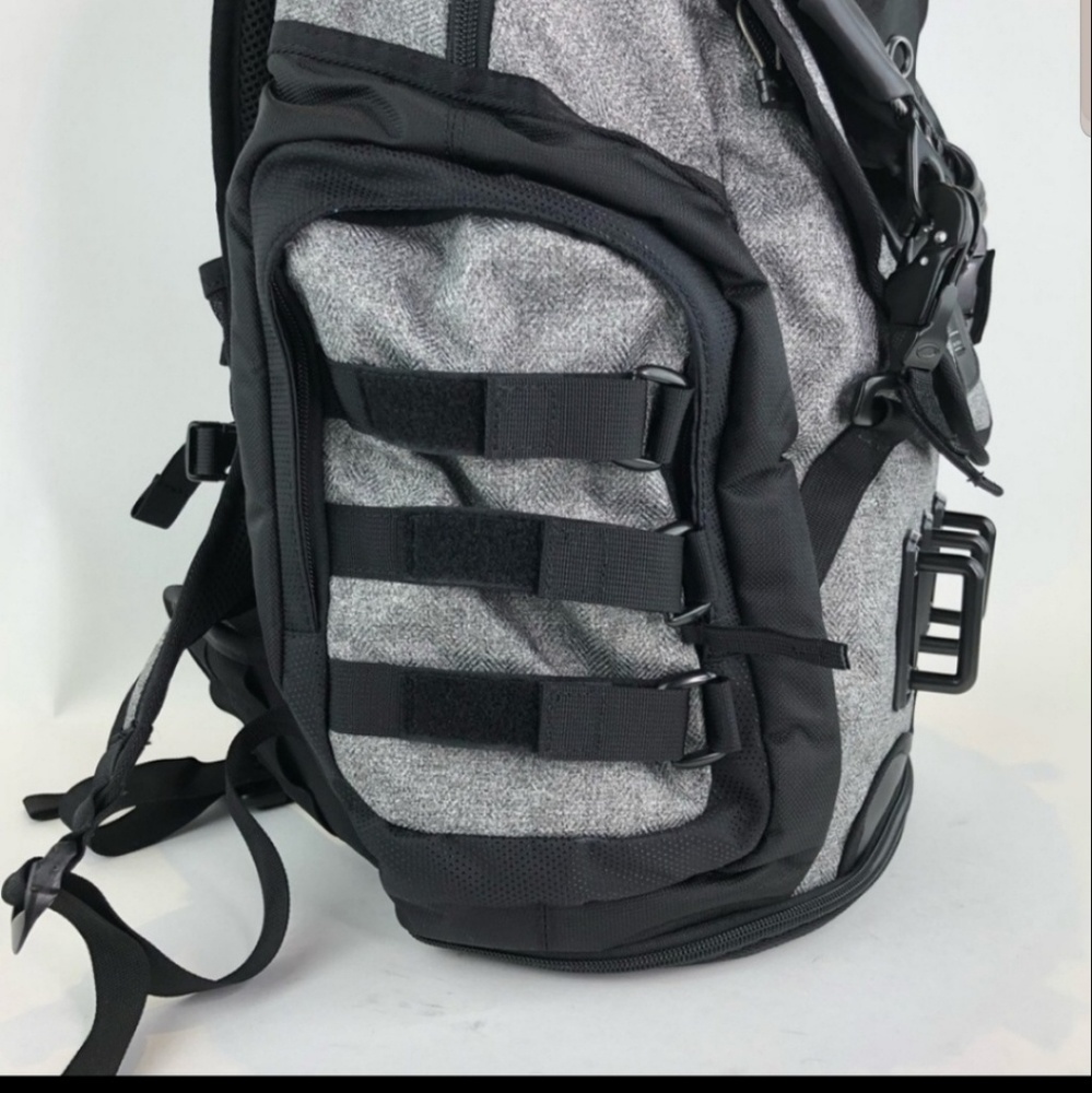 Oakley Kitchen Sink Lx Backpack - Picture 6 of 7